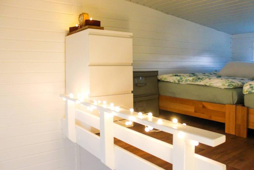 Tinyhaus Auf Annettes Kinderbauernhof Бад-Лаутерберг Екстер'єр фото